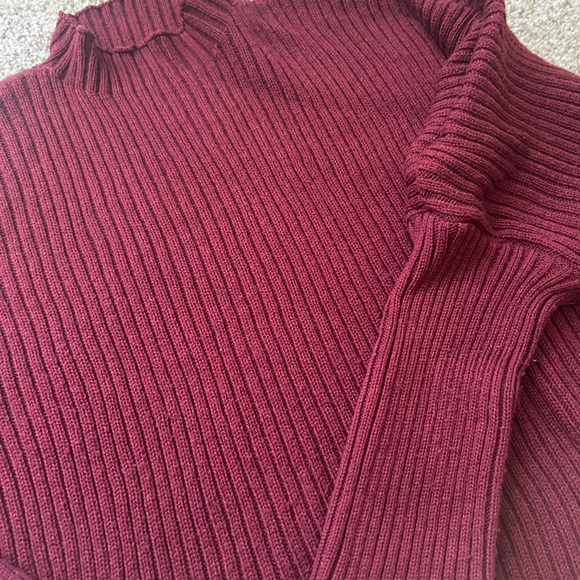 ⭐️ Firm Price ⭐️ EUC Co-ord set Burgundy large size - Picture 6 of 11